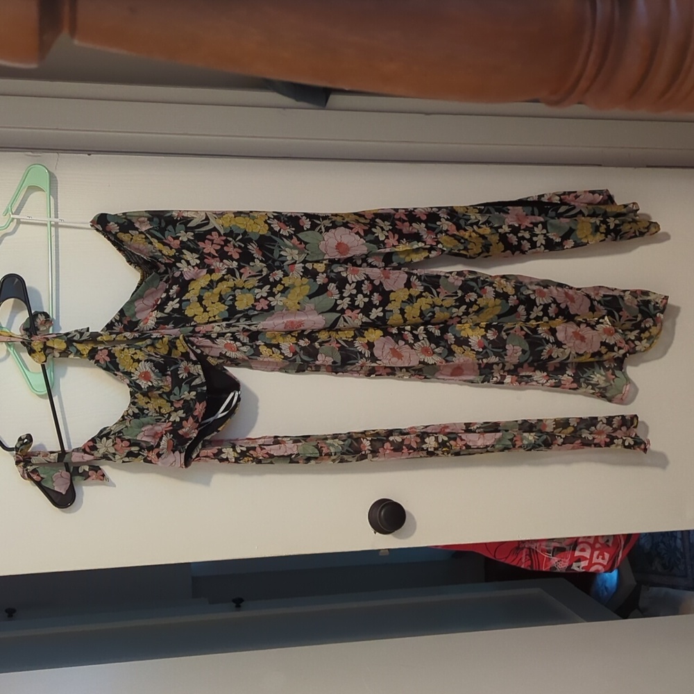 Lulu's Pant And Top Matching Set - image 1